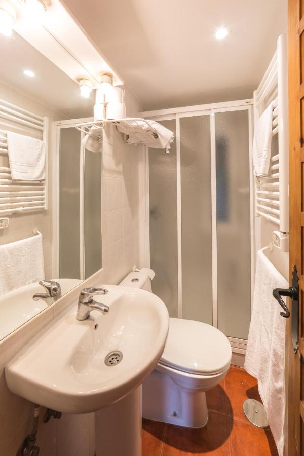 Apartamentos Rurales El Colvillo Trillo Bagian luar foto