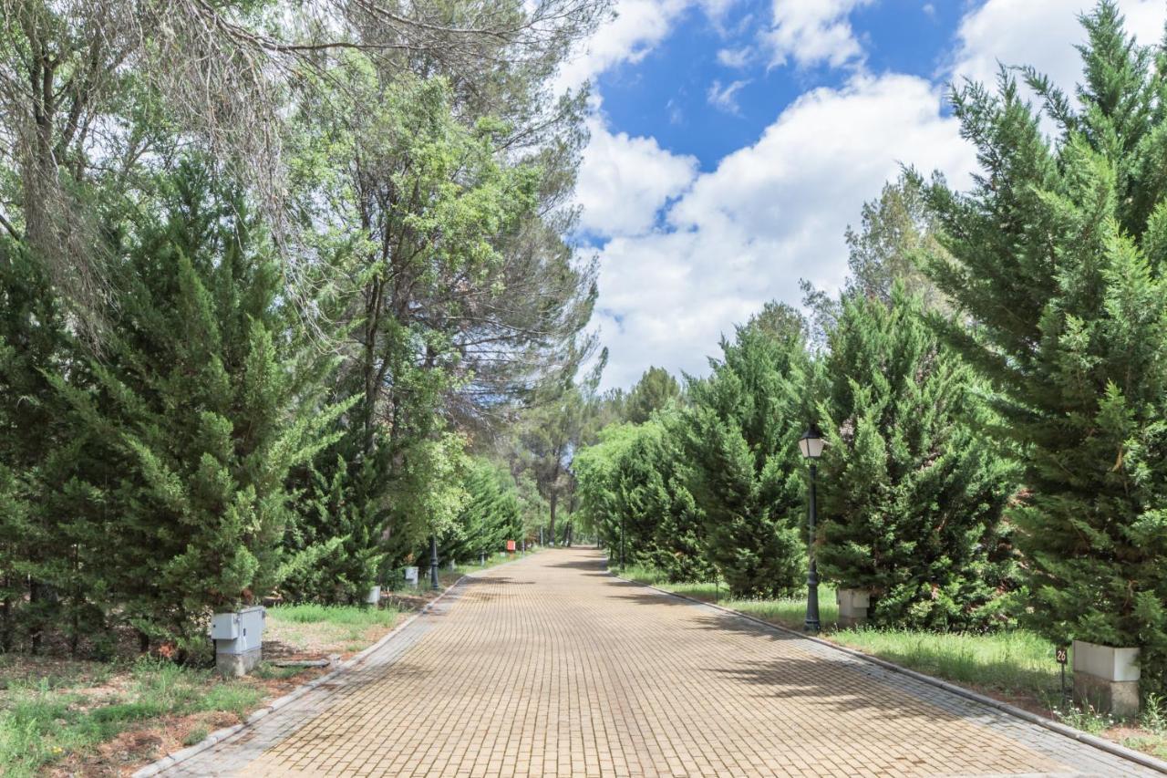 Apartamentos Rurales El Colvillo Trillo Bagian luar foto